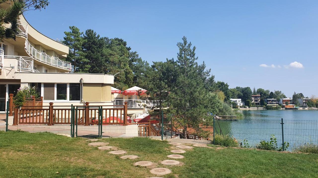 Zatoka Hotel 3*