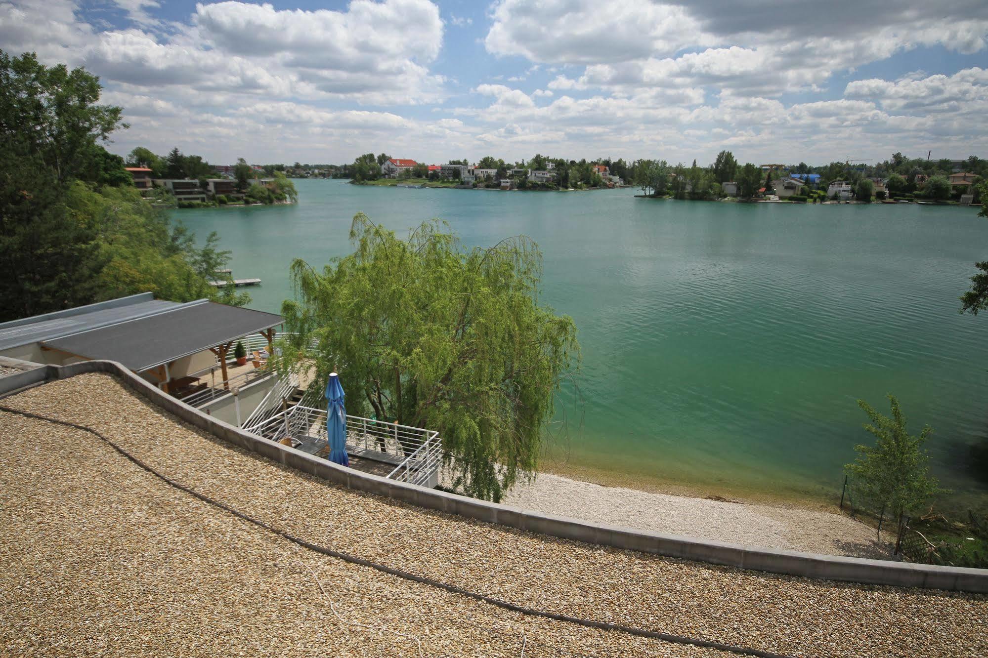 Zatoka 3*